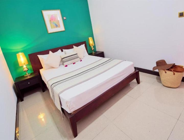 Pereybere Apartment With Breakfast And Private Balcony Pereybere Beach Exterior foto